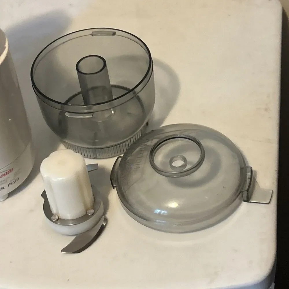 Vintage Sunbeam Oscar Oskar Jr. Chopper Plus Food Processor 14131